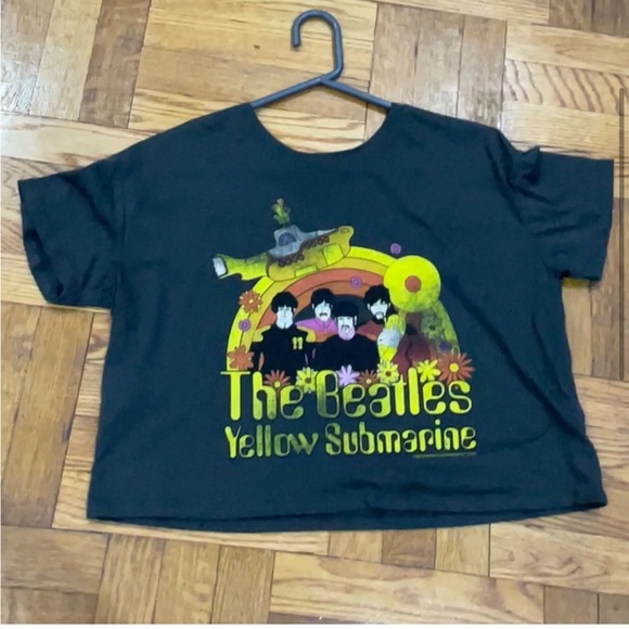 CLOSET CLEAROUT 2 FOR $15 - Picture 2 of 10